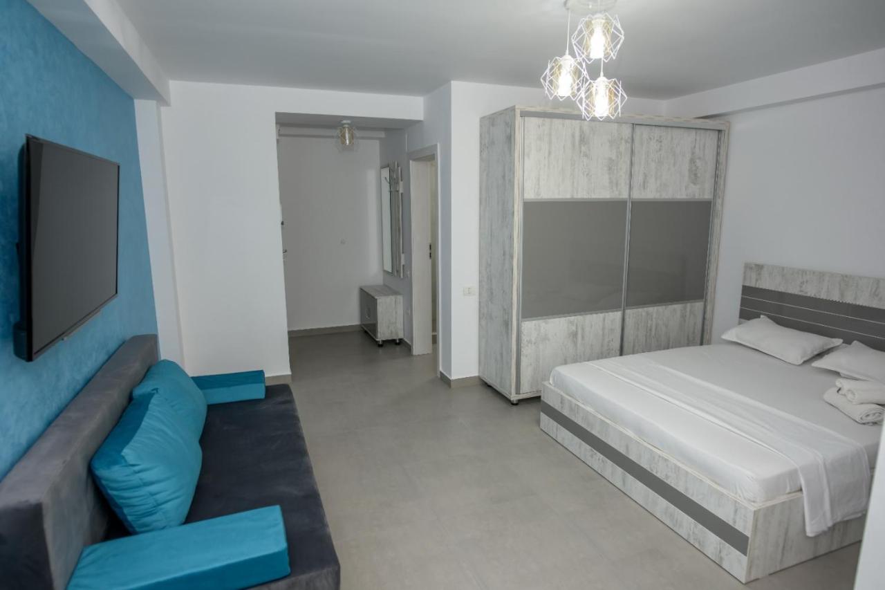 C&Y Marco Apartments Mamaia Kültér fotó